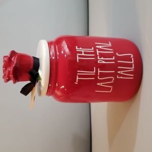 Beauty and the Beast Princess Collection Artisan jar with lid NWT